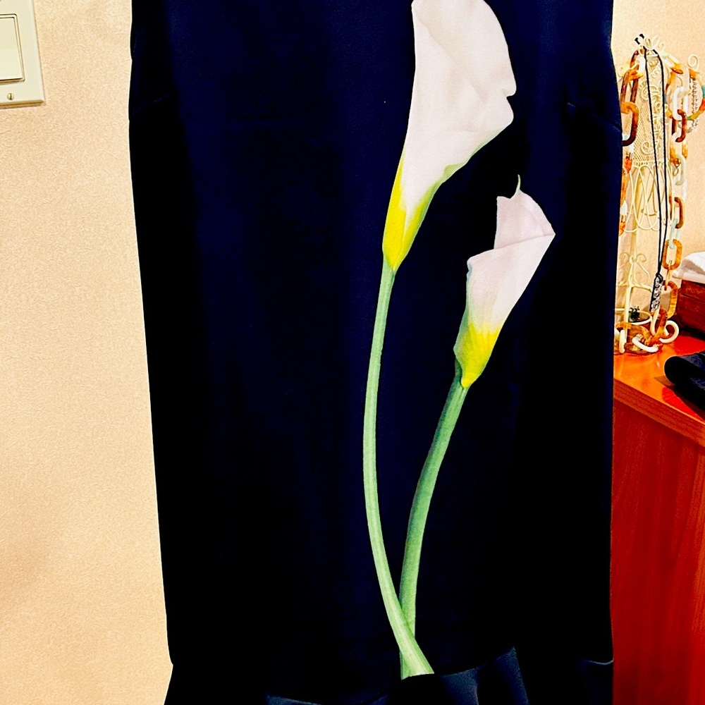 Dress mid length